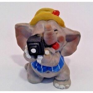 Vintage RARE GEORGE GOOD "The Photographer" Elephant w Camera Figurine Trunk Up